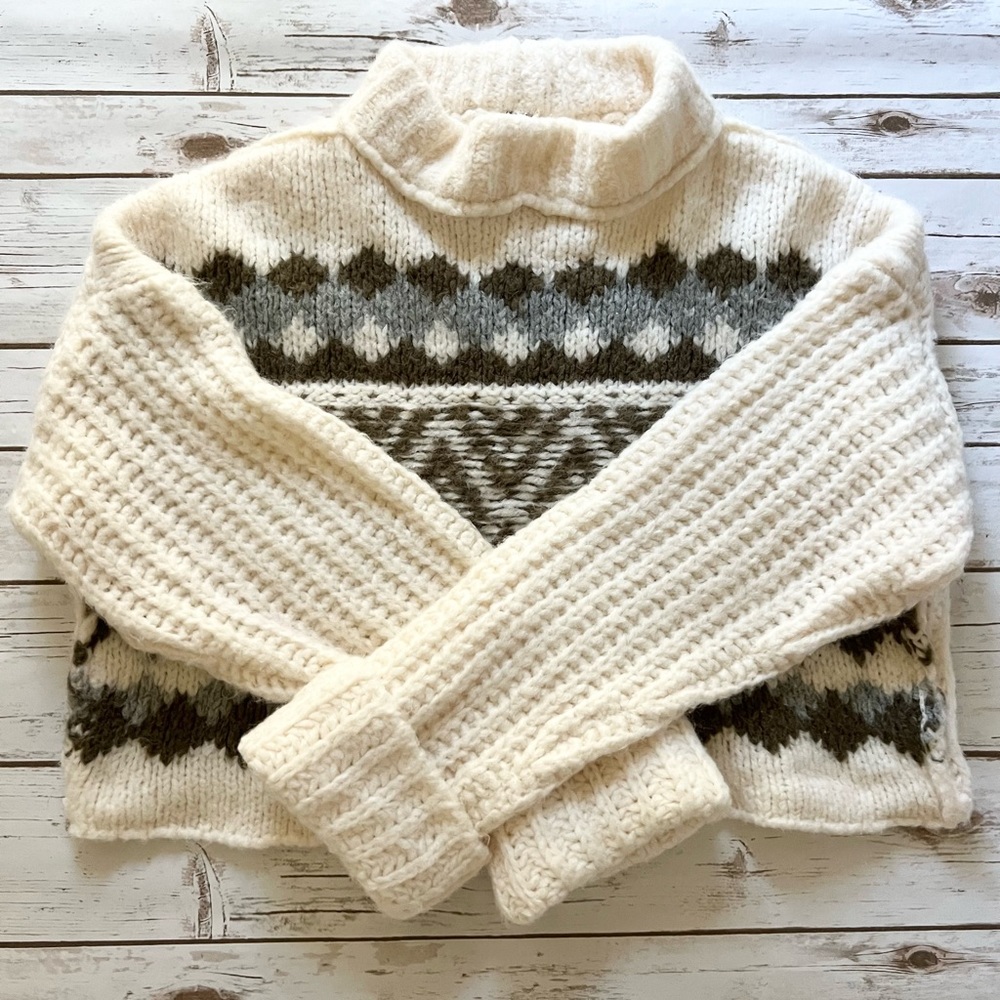 🛍Free People Pattern Sweater